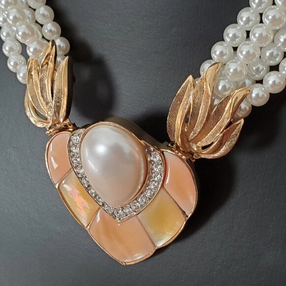 Butler FAC Mother of Pearl Faux Pearl and Crystal Earring, Necklace, Brooch Set - Picture 8 of 10